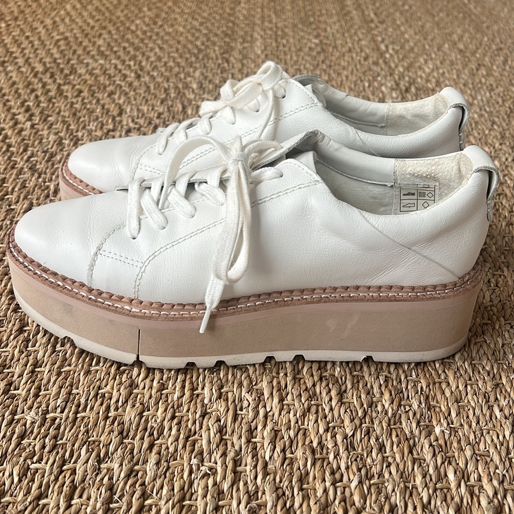 Dolce Vita platform lace up white size 8.5